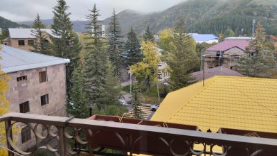 Утренние виды из номера в Ануше