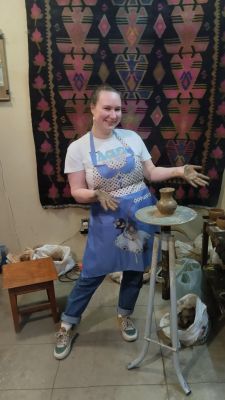 Света со своим шедевром