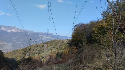 Красивые виды на пути к монастырю