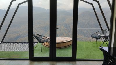 Вид с балкона