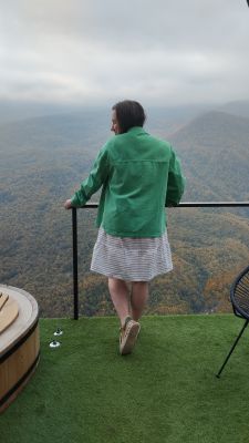 Света на балконе