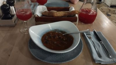 Светин тжвжик